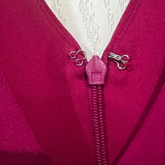 WILL NOT TAKE LESS Vince Camuto Asymmetric Hem Scuba Crepe Dress - Picture 4 of 9